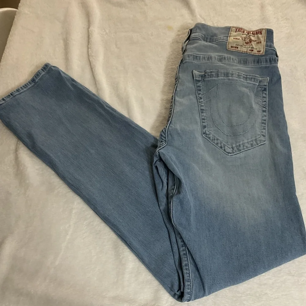 Men's Light Blue Jeans